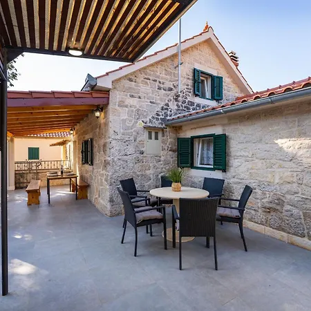 My Dalmatia - Authentic Stone House Dida *