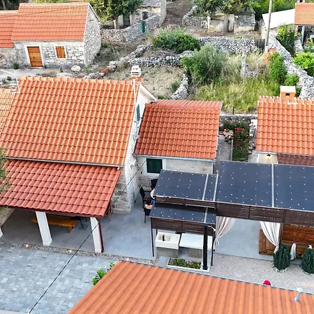 My Dalmatia - Authentic Stone House Dida